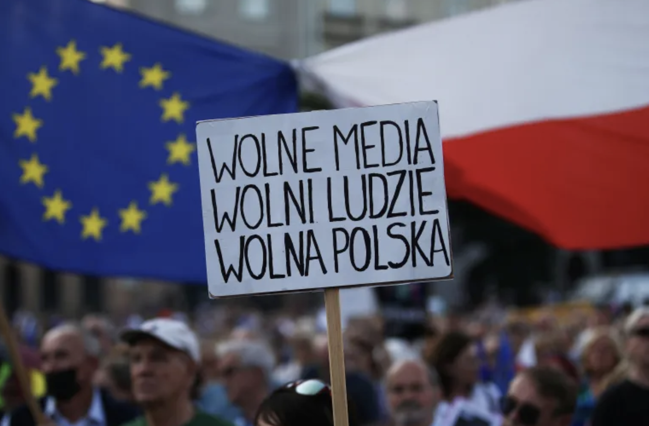 Poland’s new pro-EU government dismisses state media chiefs